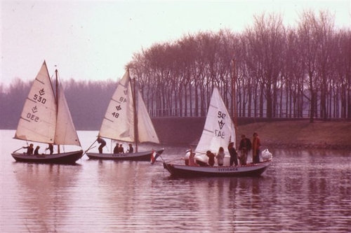 Op de Sloterplas in de haven Noordzijde Foto: collectie Joop Jansen 