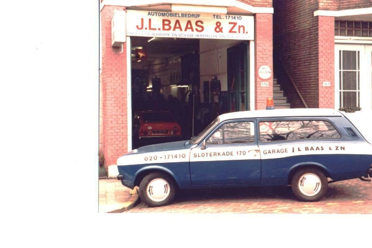 1986ca onze service wagen Ford Escort mijn garage bedrijf op de sloterkade 170 van 1962 tot 1992, ik woonde op nr 186 