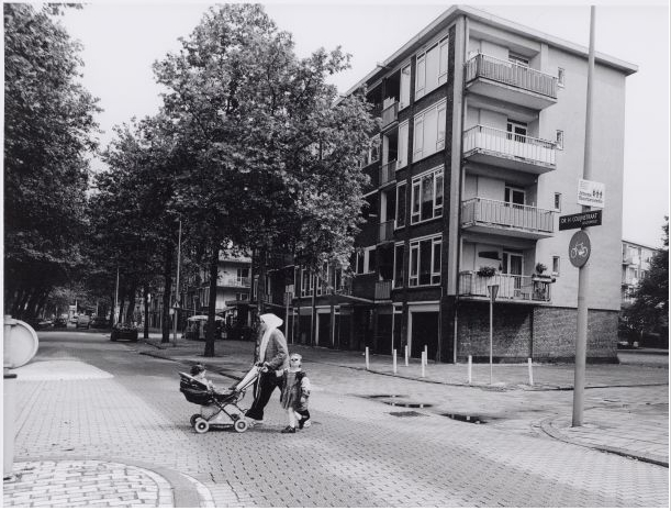 Dr. H. Colijnstraat 100 tot en met 228 Foto: Beeldbank van het stadsarchief van de gemeente Amsterdam. 
