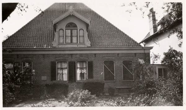 Boerderij Bos en Lommer Sloterdijkermeerweg 60.<br />Foto: Beeldbank Stadsarchief, juli 1922 
