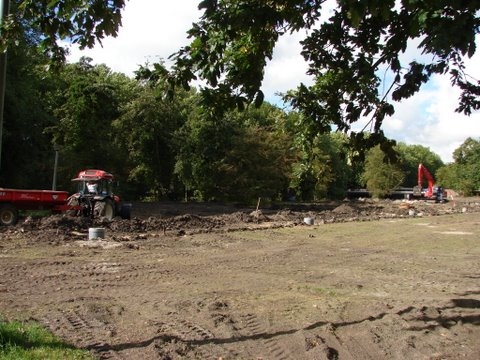 De aanleg van de Bloementuin is in volle gang Foto: Annick van Ommeren-Marquer, 14 september 2009 