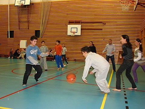 Heerlijk uitleven met een potje basketbal Foto: Annick van Ommeren-Marquer, 1 november 2008 