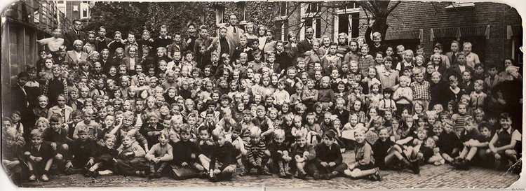  Fagelschool; alle leerlingen 1954-1955 - Foto van Schoolbank.nl 