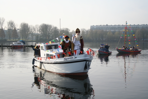 Zie ginds komt de (stoom)boot wie, wat, waar, wanneer Foto: Erik Swierstra, 19 november 2011 