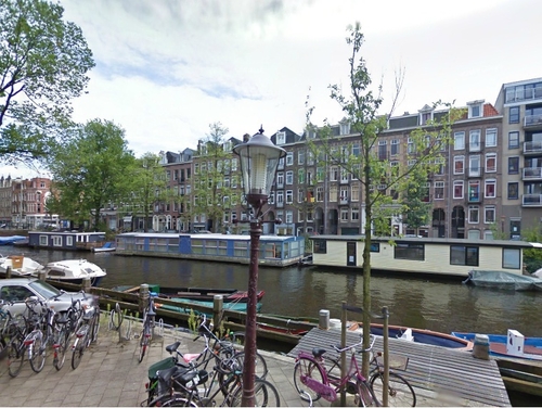 Hier is Je Moeder het laatst gesignaleerd Foto: Google StreetView: Jacob van Lennepkade 