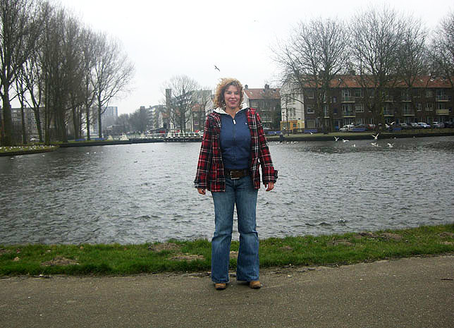 Mijn favoriete plek is ... de Burgemeester van Tienhovengracht tegenover de Burgemeester Cramergracht.<br />Foto: Dalol, 21 februari 2008 