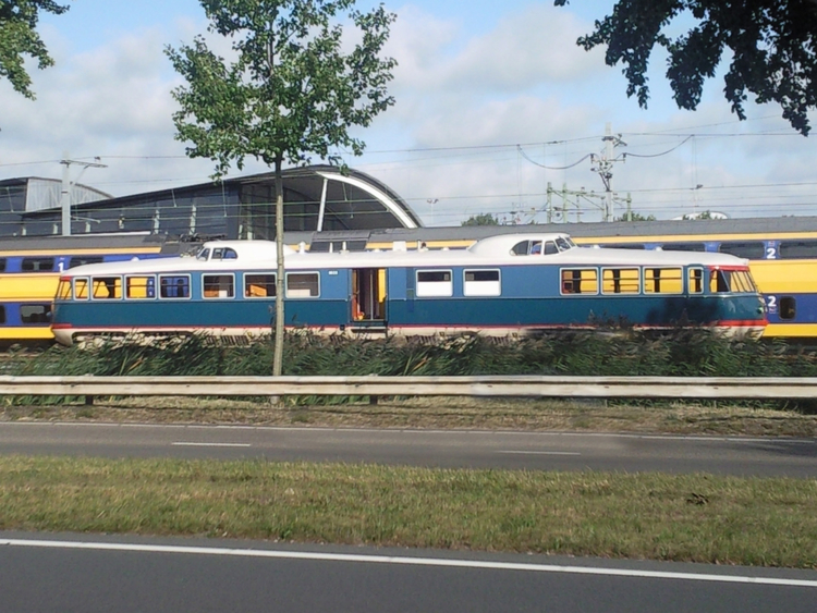 De 'Kameel', het directie treinstel van de Nederlandse Spoorwegen Foto: september 2009 