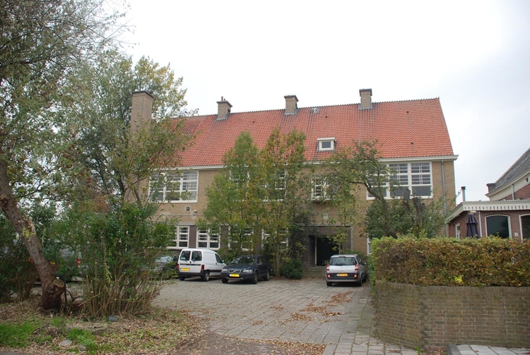 De school nu Foto: Ruud van koert, 2008 