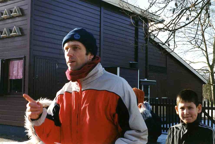Michiel Schutte tijdens een 'winterles' 2006/2007 'Ze hebben dan allemaal een zwaluw gezien.' 