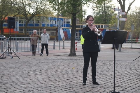 De 'Last Post' wie, wat, wanneer, waar Foto: Annick van Ommeren-Marquer, 4 mei 2010 