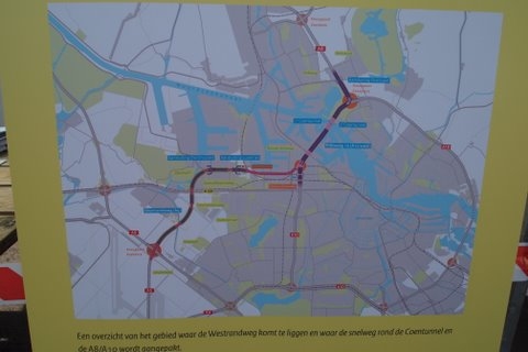 De kaart met de nieuwe weg wie, wat, wanneer, waar Foto: Annick van Ommeren-Marquer, 5 juni 2010 