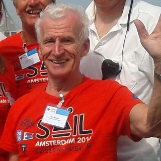 Vrijwilliger rode kruis tijdens sail 2015  