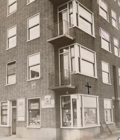 Antillenstraat 43 wie, wat, wanneer, waar Foto: Beeldbank van het Stadsarchief van de gemeente Amsterdam, niet gedateerd 