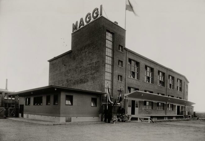 De Maggifabriek aan de Haarlemmerweg 317-321 Foto: Beeldbank van het Stadsarchief, circa 1934 
