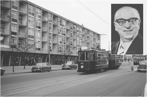  De foto van Hans Grünhut (inzet) is een afbeelding van een prentbriefkaart en afkomstig uit de collectie van het Joods Historisch Museum. Datering circa 1950; de maker is onbekend.<br />De foto van de Slotermeerlaan met de tram van lijn 13 komt uit de collectie Gemeente Vervoer Bedrijf bij de Beeldbank van het Stadsarchief Amsterdam. Datering 1966/1968. 