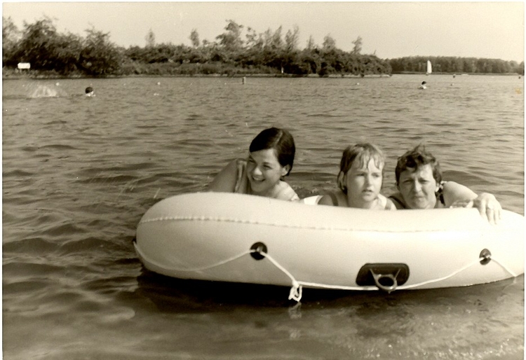 Sloterplas met rubberbootje  