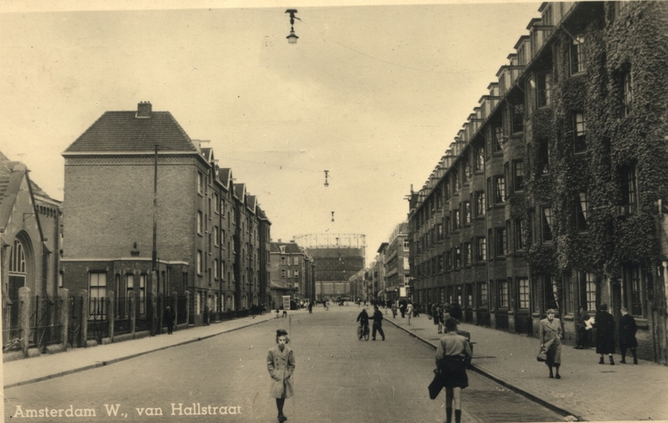 Ansichtkaart Van Hallstraat Tekening: maker en bron onbekend uitgegeven door Camphuys 