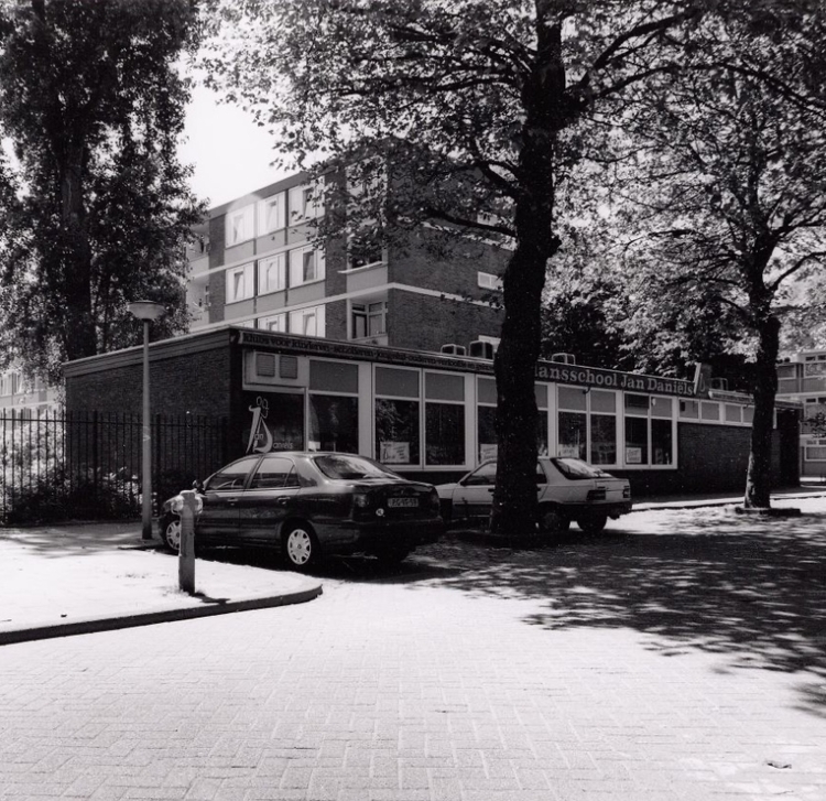 Het Zaaltje van Patrimonium (later dansschool Jan Daniëls) - foto 25 mei 2001 - Stadsarchief Amsterdam / Ton van Rijn  